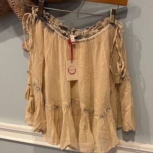 RAGA Beige/Tan Mini Skirt